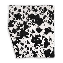 Load image into Gallery viewer, Cow Patterned Reversible Throw Blanket – Soft Farmhouse Cozy Throw

